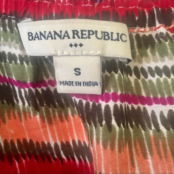 {Banana Republic} Striped Sleeveless Blouse - Picture 6 of 8